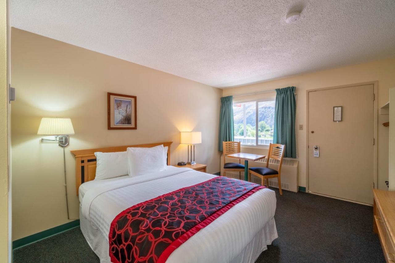 Canada'S Best Value Desert Inn & Suites Cache Creek Esterno foto