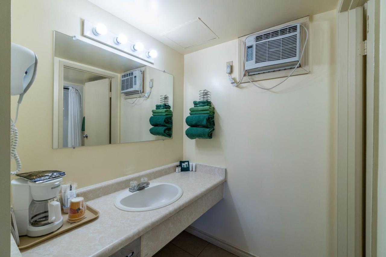 Canada'S Best Value Desert Inn & Suites Cache Creek Esterno foto